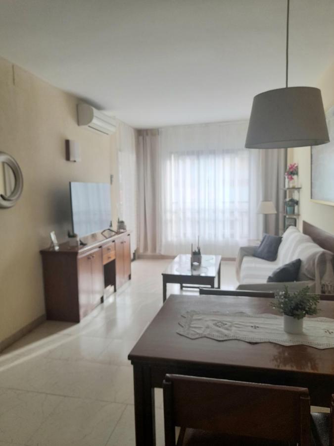 Nice Apartment In Hotel Ronda 4 First Beach Line Fuengirola Buitenkant foto