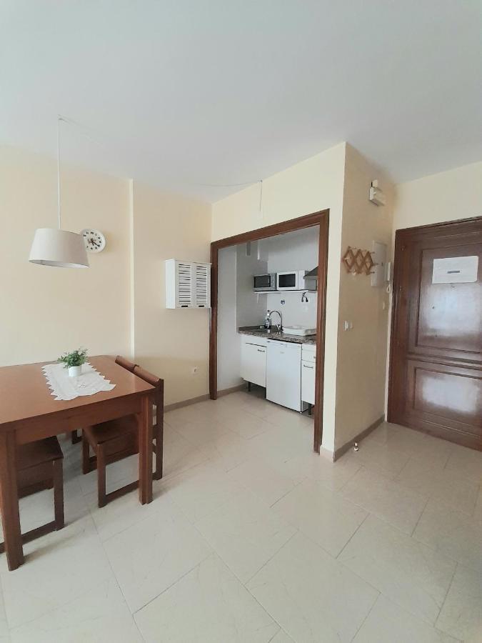 Nice Apartment In Hotel Ronda 4 First Beach Line Fuengirola Buitenkant foto