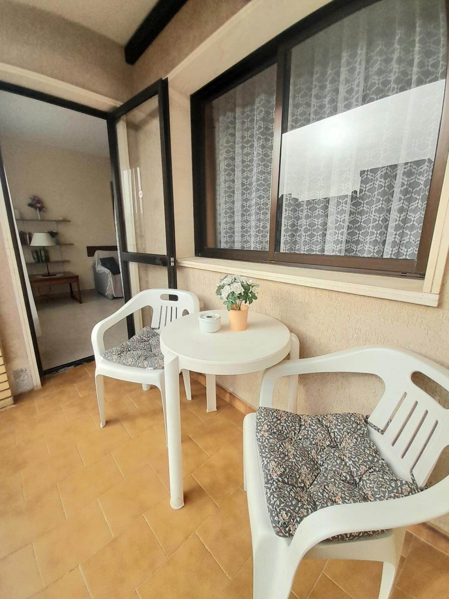 Nice Apartment In Hotel Ronda 4 First Beach Line Fuengirola Buitenkant foto
