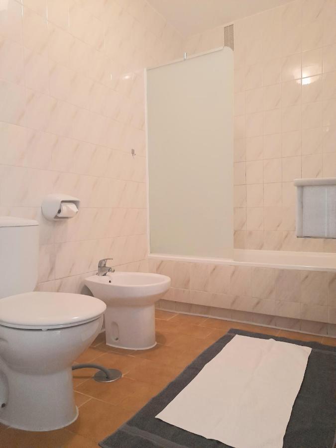 Nice Apartment In Hotel Ronda 4 First Beach Line Fuengirola Buitenkant foto