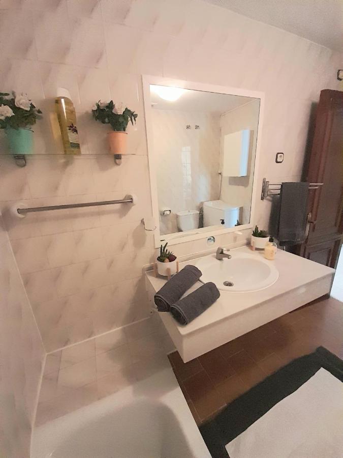 Nice Apartment In Hotel Ronda 4 First Beach Line Fuengirola Buitenkant foto