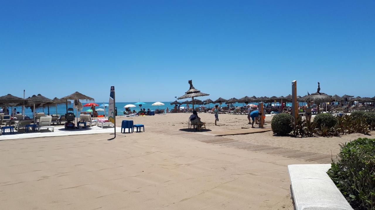 Nice Apartment In Hotel Ronda 4 First Beach Line Fuengirola Buitenkant foto